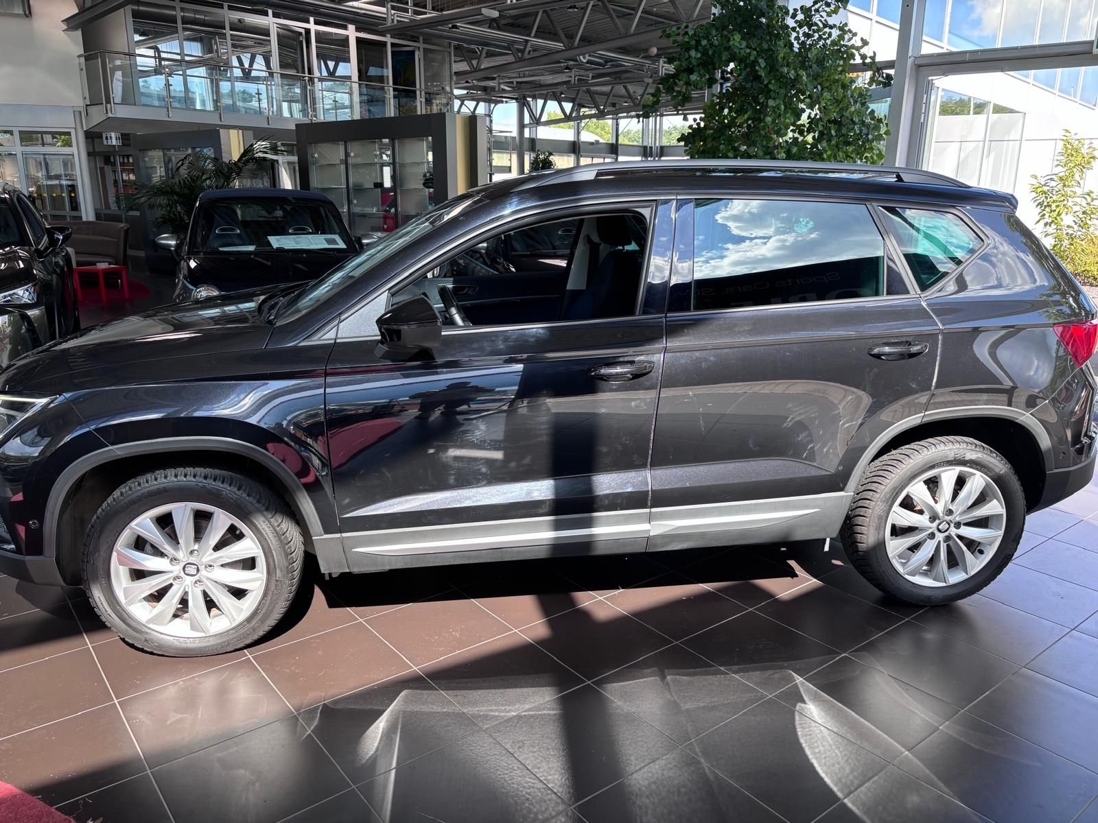 Fahrzeugabbildung SEAT Ateca Style LED NAVI ALU AHK