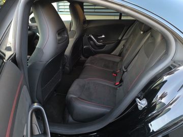 Bild 15 Mercedes-Benz CLA 180 AMG Line Night MBUX Kamera Ambiente Ligh