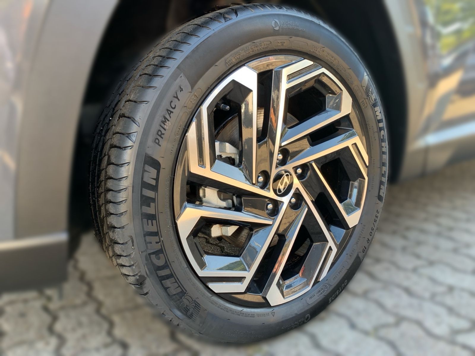 Fahrzeugabbildung Hyundai TUCSON 1.6 T-GDI Prime Hybrid Digital Key