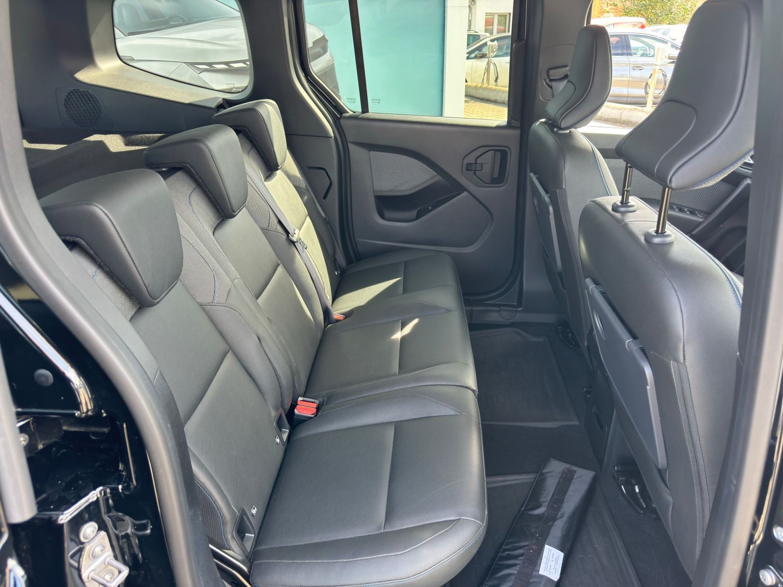 Fahrzeugabbildung Nissan Townstar 130PS 6-Gang L1 Tekna*