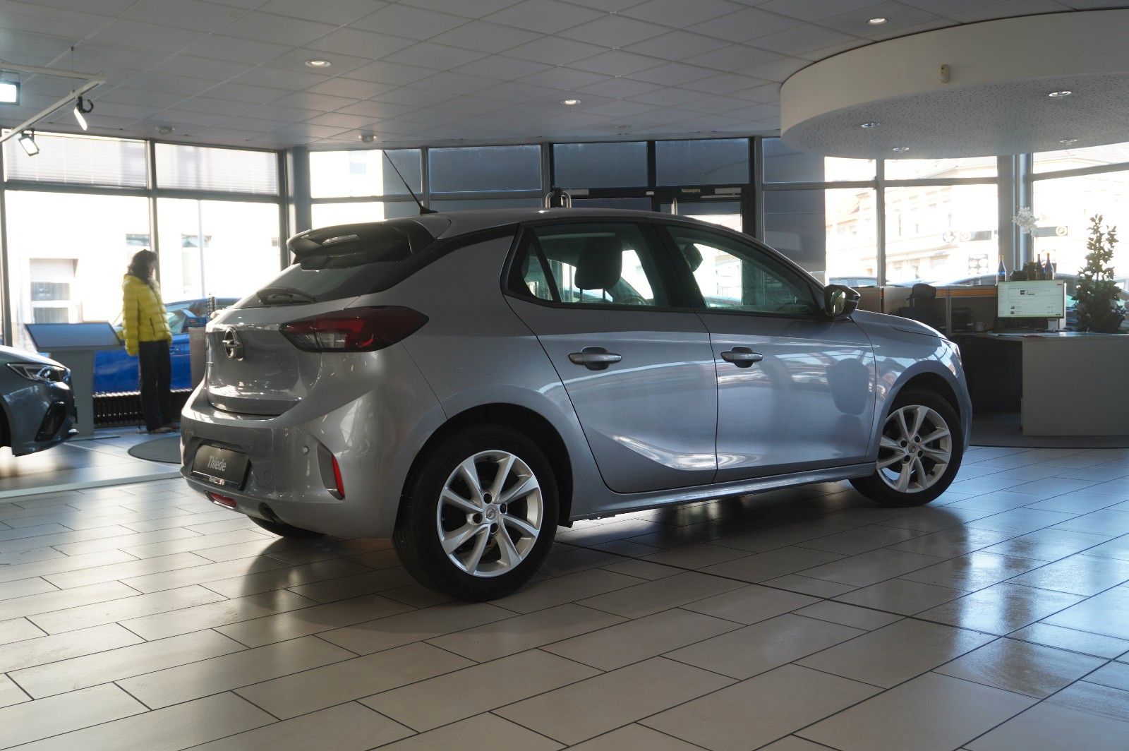 Fahrzeugabbildung Opel Corsa F 1.2 ELEGANCE NAVI/LED/TEMP./SPORT/DAB+