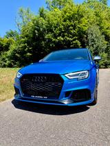 Audi RS3 Eventuri Carbon Ara Blau Matrix 280 - Audi RS3 in Stuttgart