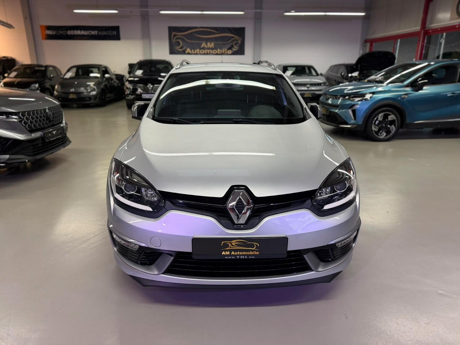 Renault Megane 2015 — rear view