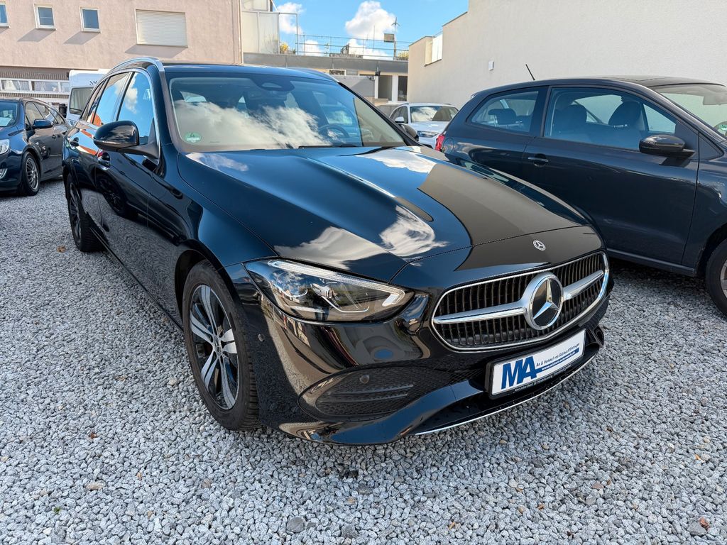 Image of Mercedes-Benz C 200