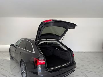 Audi A6 - 12