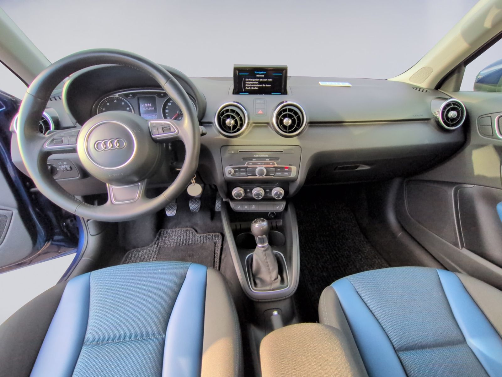 A1 1.0 TFSI ultra Sport SHZ+PDC+AMI