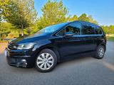Volkswagen Touran 1.4 TSI DSG Comfortline (ab 3.6.2026) - Volkswagen Touran mit Benzin-Antrieb: Kleinbus, 1.6