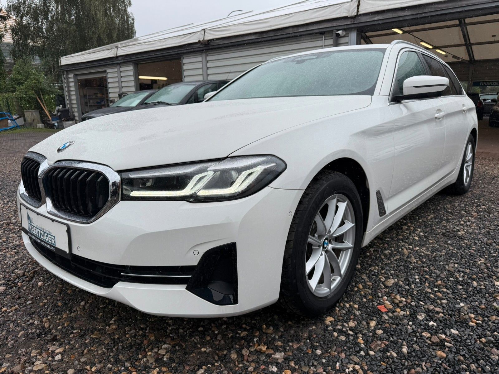 Fahrzeugabbildung BMW 520 d