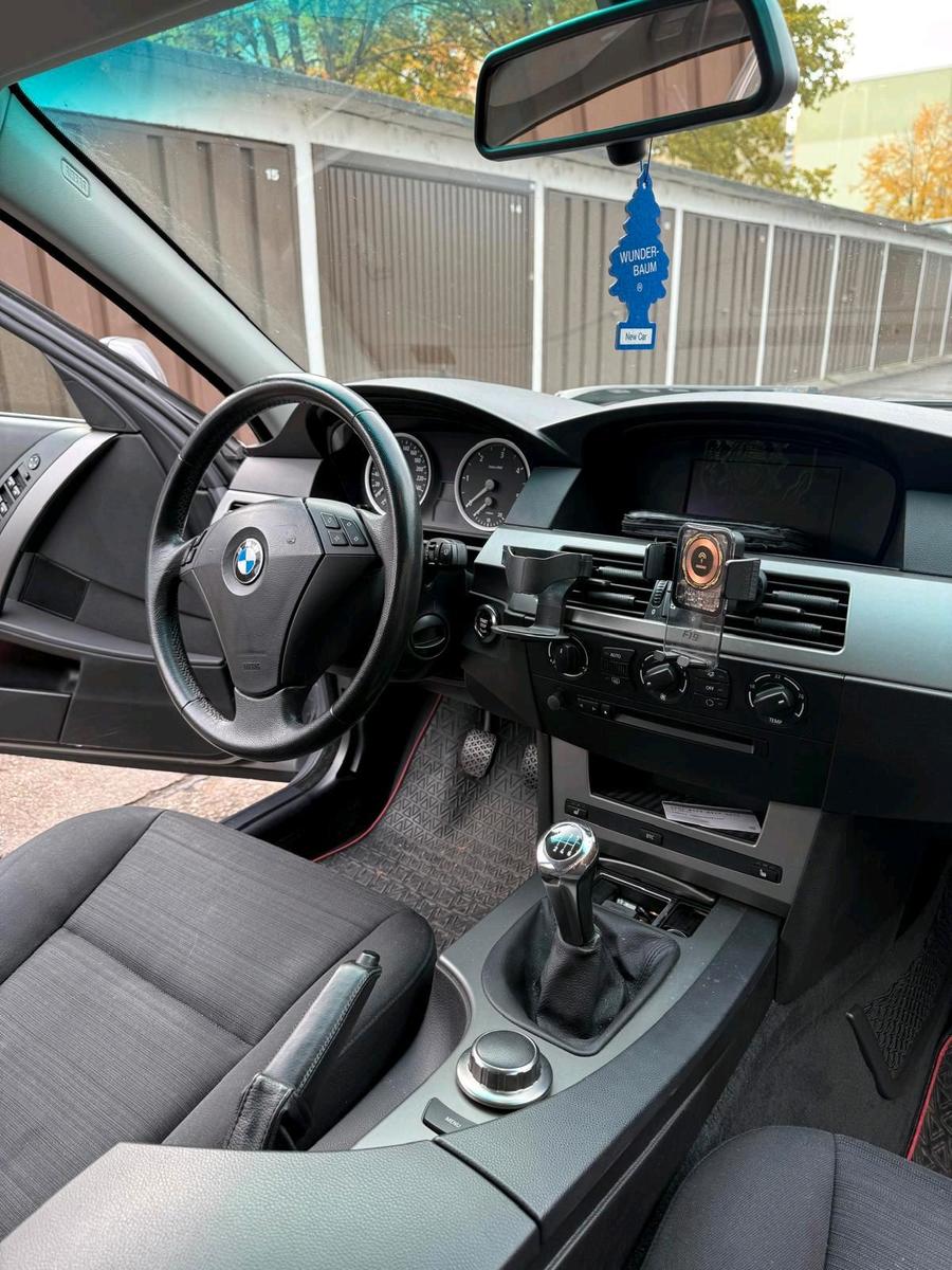 BMW 520 2005 — engine 163 HP (120kW)