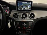 Mercedes-Benz CLA 200 Pano Navi Bi-Xenon Ambiente SHZ Finanzie - Mercedes-Benz: F