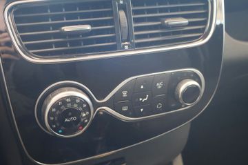 Renault Clio IV Limited Automatik Klimaautomatik PDC