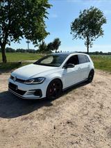 Volkswagen GOLF 7 GTI/TCR TÜV NEU 8-FACH BEREIFT - Volkswagen Golf: 8 GTI