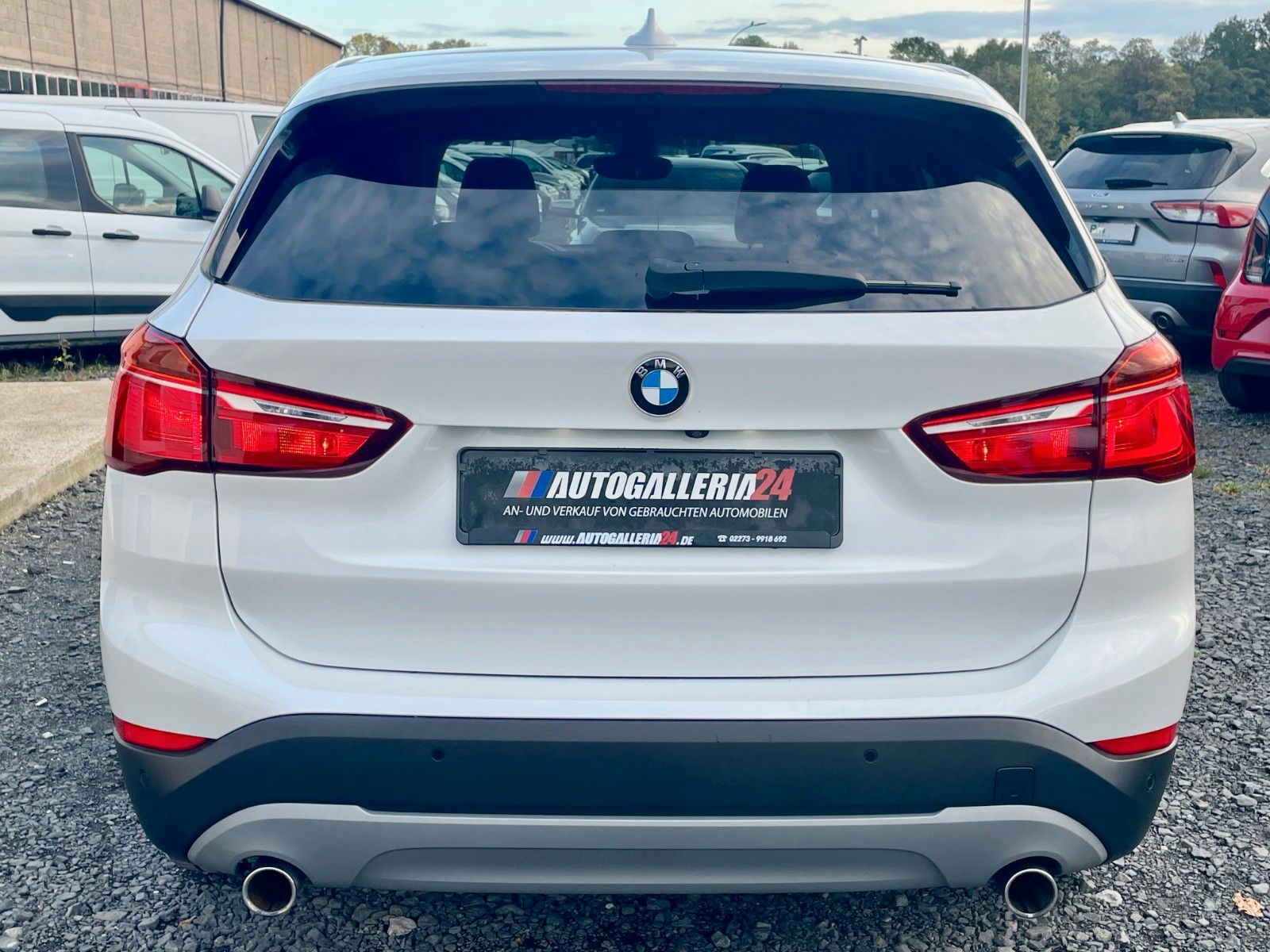 Fahrzeugabbildung BMW X1 xDrive20d Aut. Navi Kamera Lenkradhzg SPORTLE