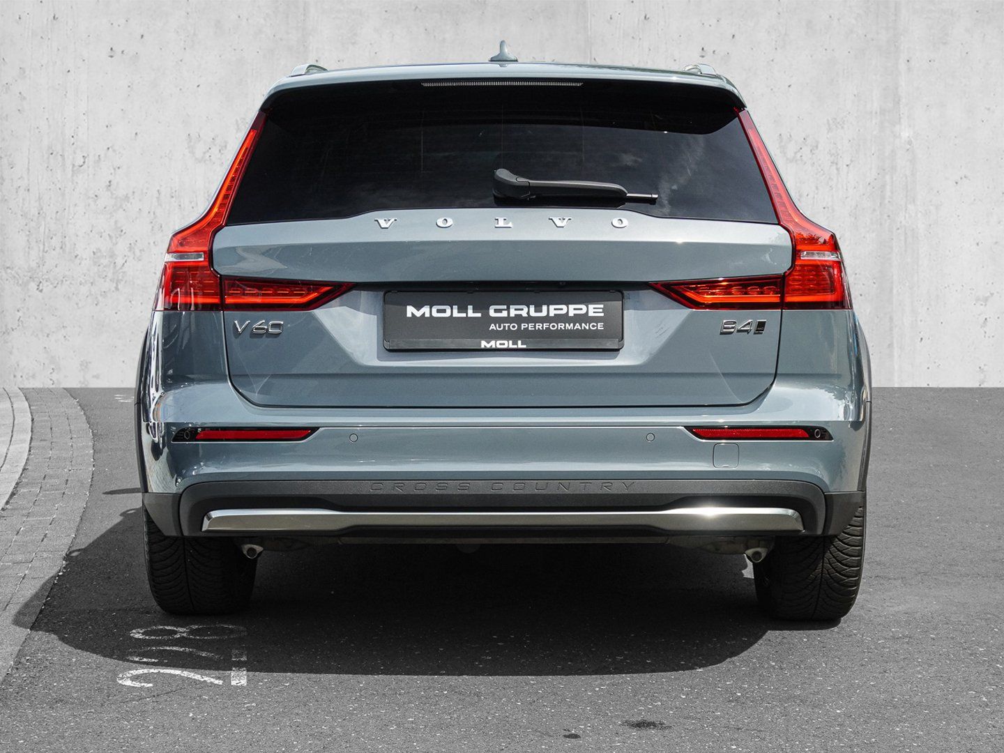 Volvo V60 Cross Country B4 D AWD Plus Bright PANO AHK foto 6