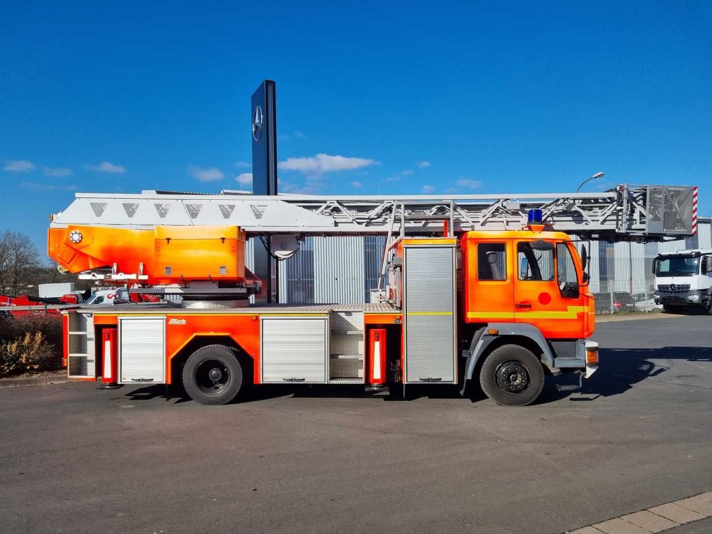 Fahrzeugabbildung MAN 15.284LC Metz DLK 23-12 Feuerwehr Drehleiter