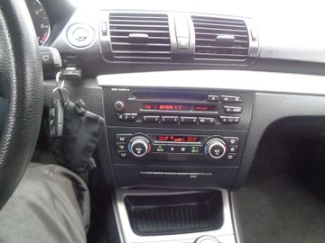 BMW 118 - 8