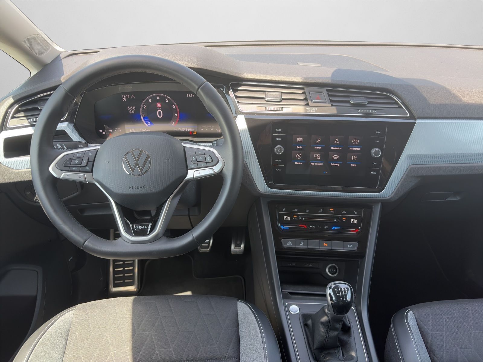 Volkswagen Touran - Bild 4