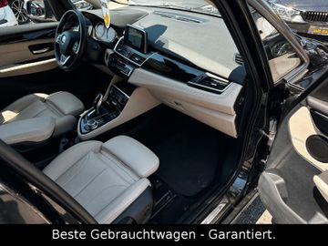 BMW 218 Gran Tourer - 12