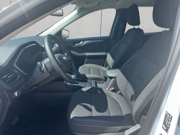 Ford Kuga - 8