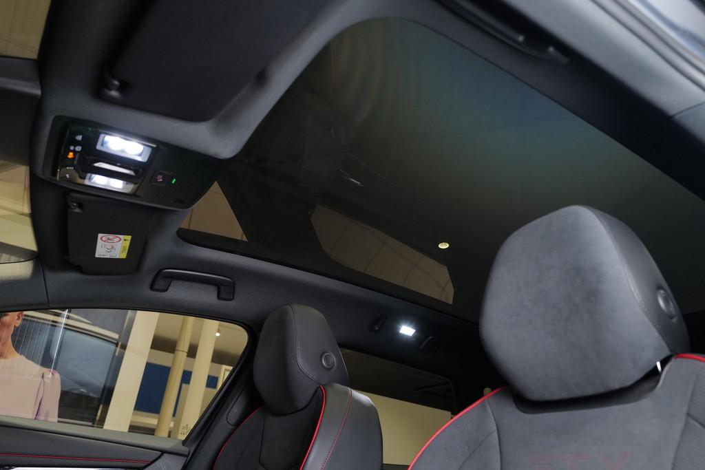 Volkswagen ID.7 Tourer GTX 4Motion Pano AHK WäPump HKardon 