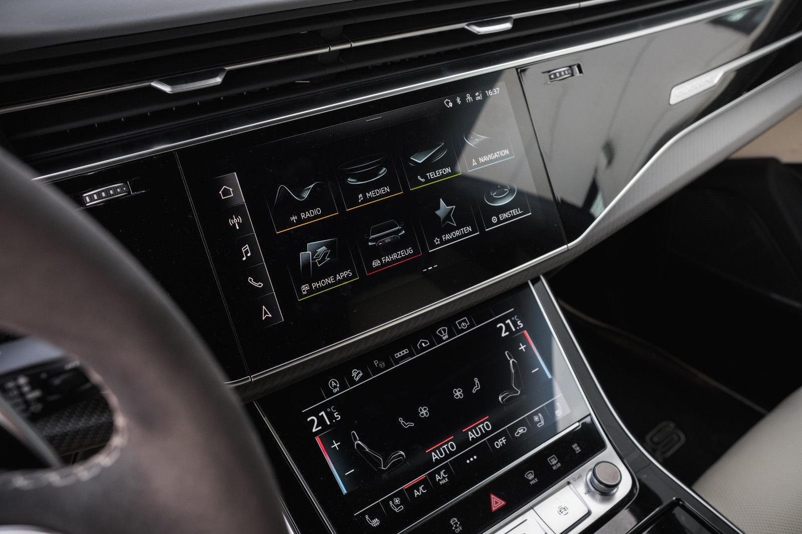 Fahrzeugabbildung Audi RSQ8 4.0 TFSI -Assistentz-Paket -Plus-Keramik-Br