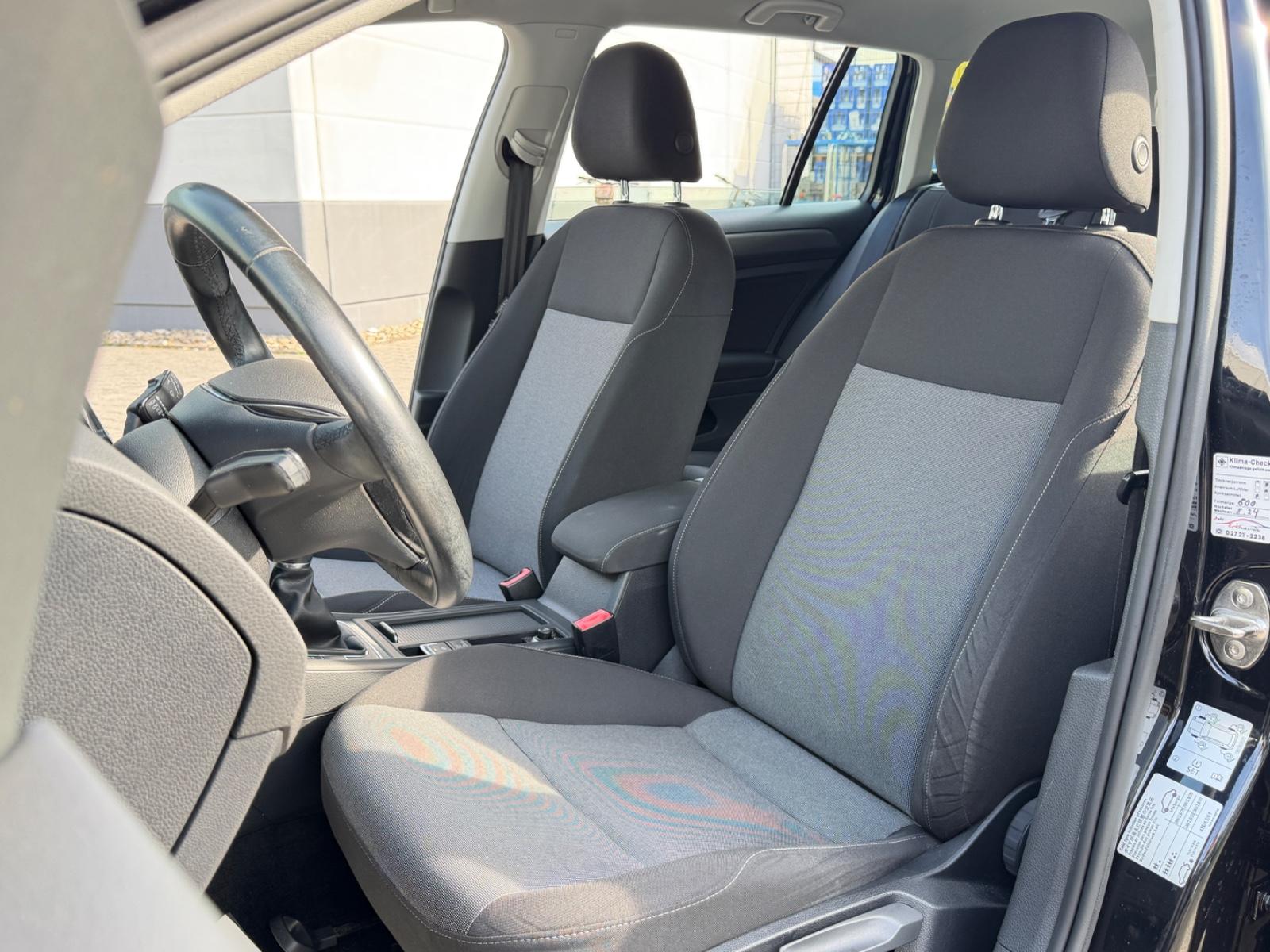 Volkswagen Golf VII Variant Trendline BMT
