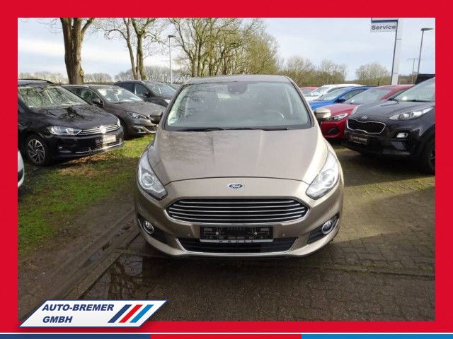 Ford S-MAX 1.5 EcoBoost Titanium AHK