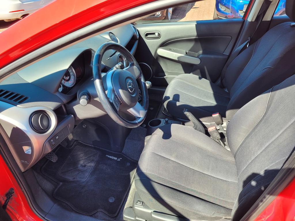 Mazda 2