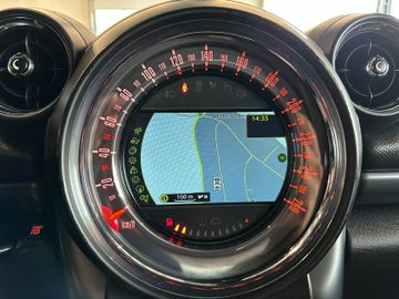 MYAUTOCENTER – Gebraucht- und Jahreswagen mit Werkstattservice in Pfaffenhofen MINI Cooper SD Countryman TEM*NAVI*PDC*PANO*XENON*