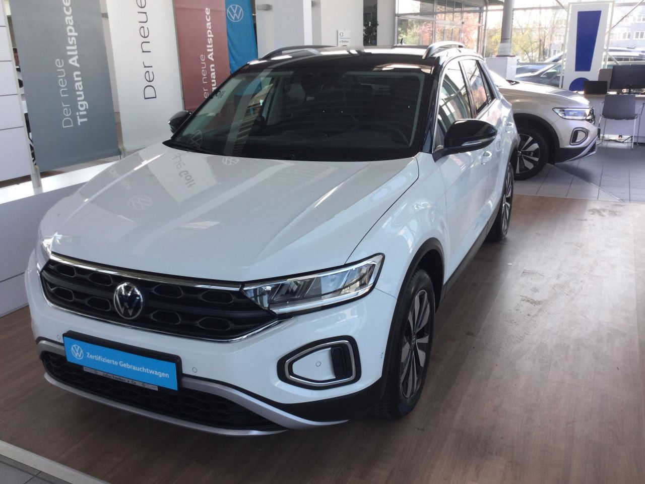 Volkswagen T-ROC Life GOAL SITZH LM AMBI NAVI DIGI LED foto 4