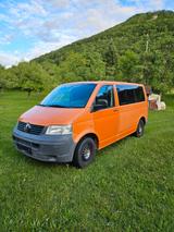 Volkswagen T5 Caravelle - gebrauchte VW T5 Caravelle aus dem Jahr 2005