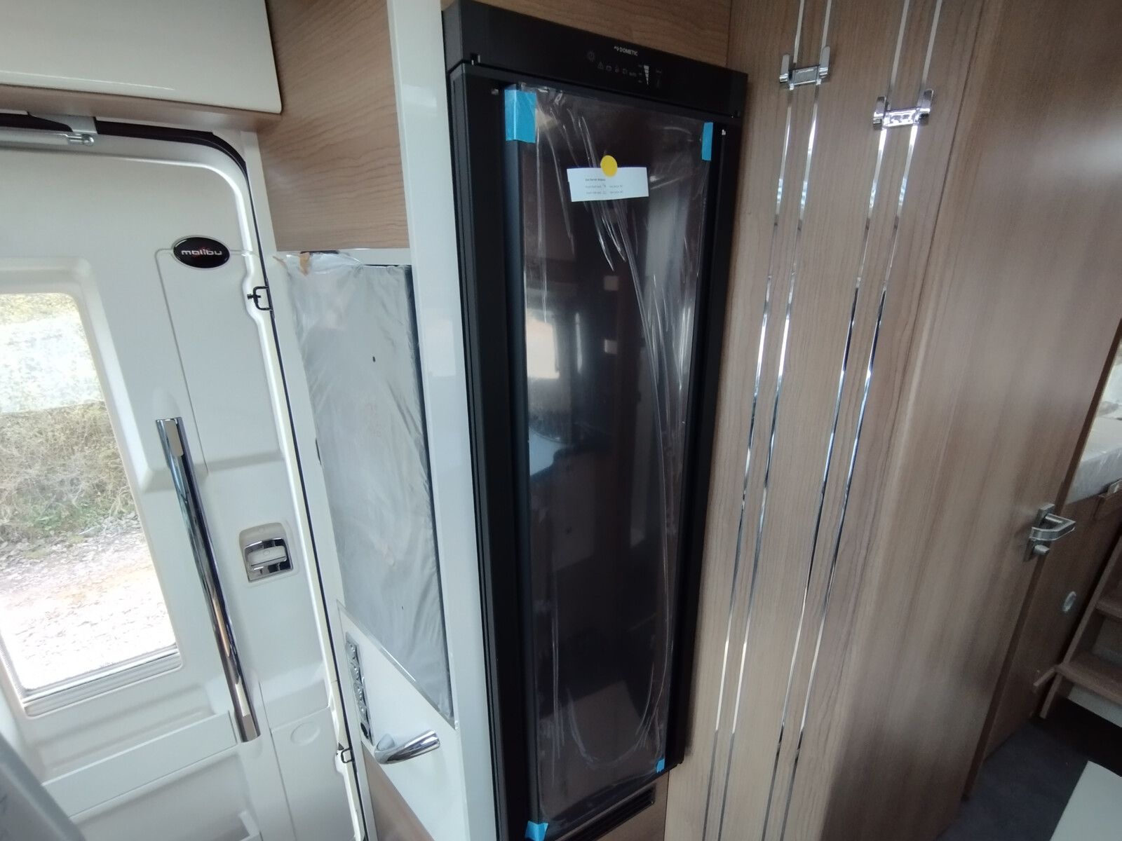 Fahrzeugabbildung Malibu T 450 RB LE comfort Dachklimaanlage geschenkt