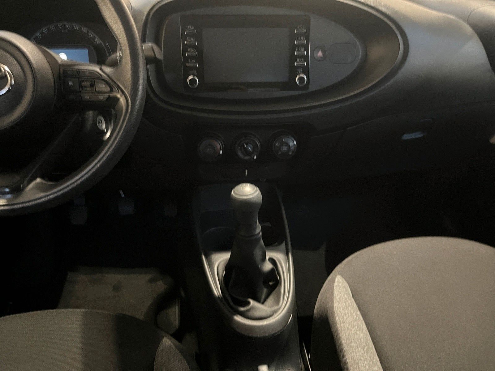 Fahrzeugabbildung Toyota Aygo X
