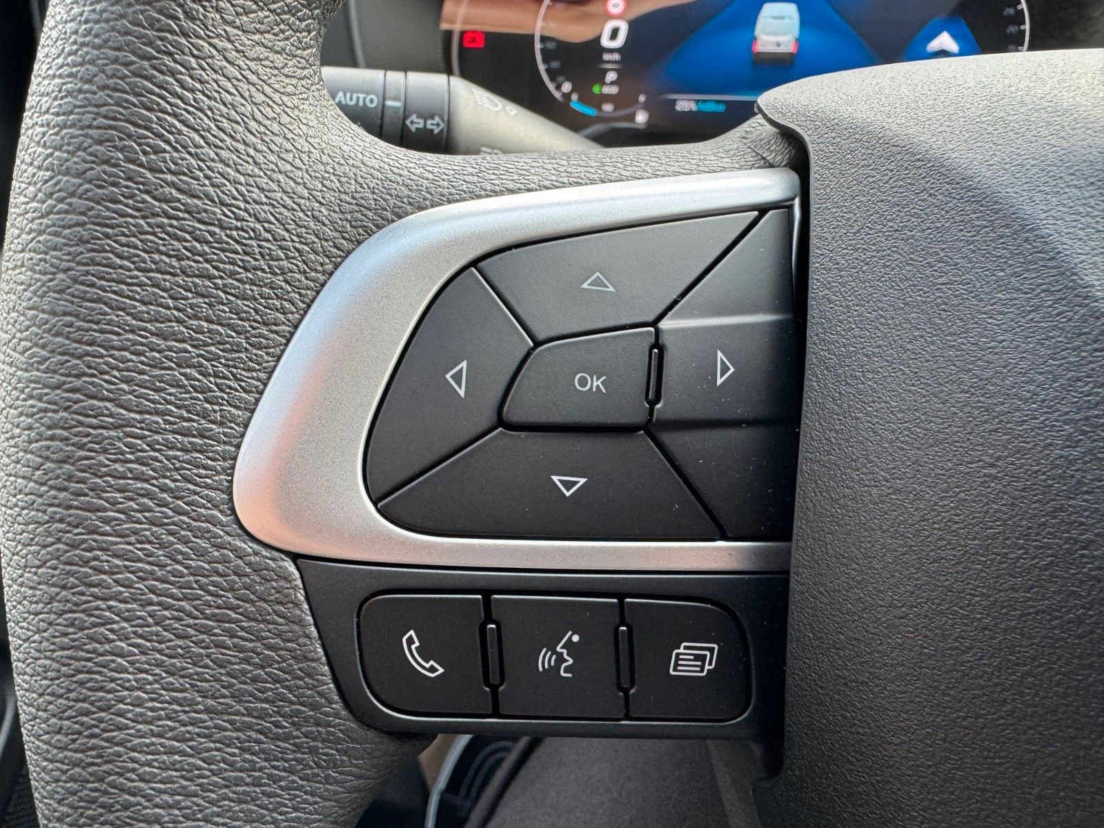 Fahrzeugabbildung Iveco Daily 35S14 HA8 *R4.100mm*Automatik*Kamera*