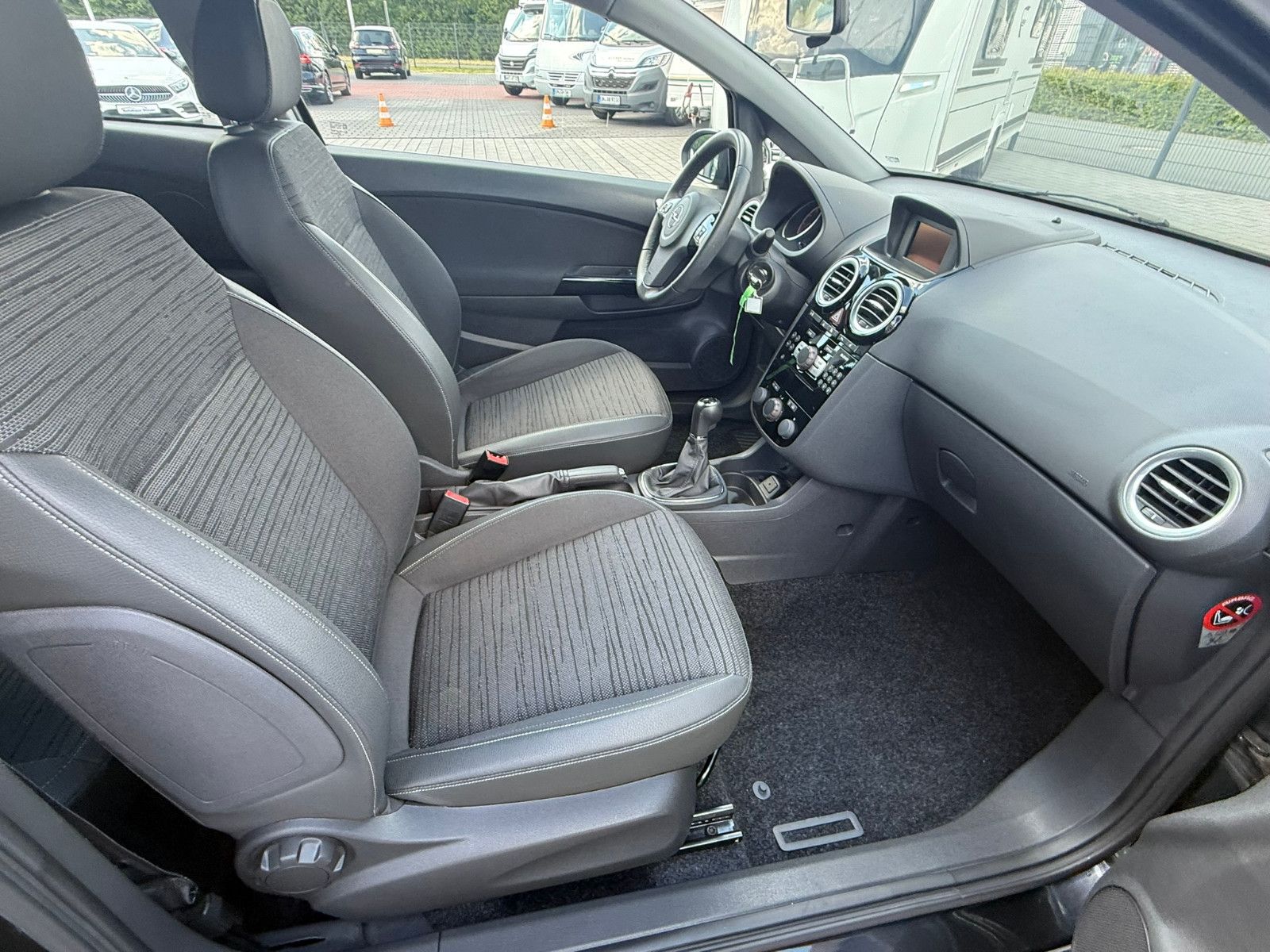 Fahrzeugabbildung Opel Corsa D Energy