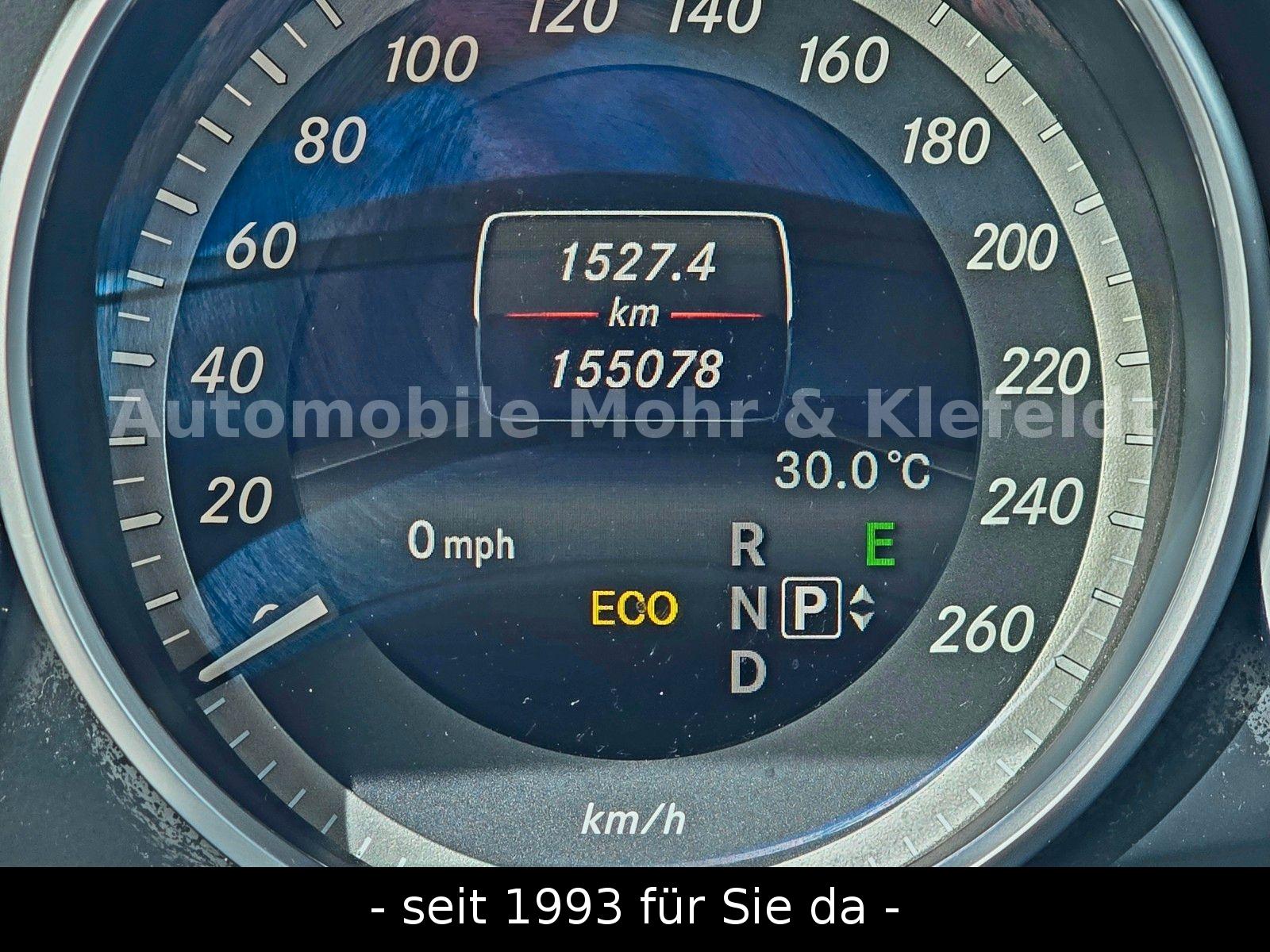 Mercedes-Benz E 220 T BlueTec BlueEfficiency Edition 9G-TRONIC