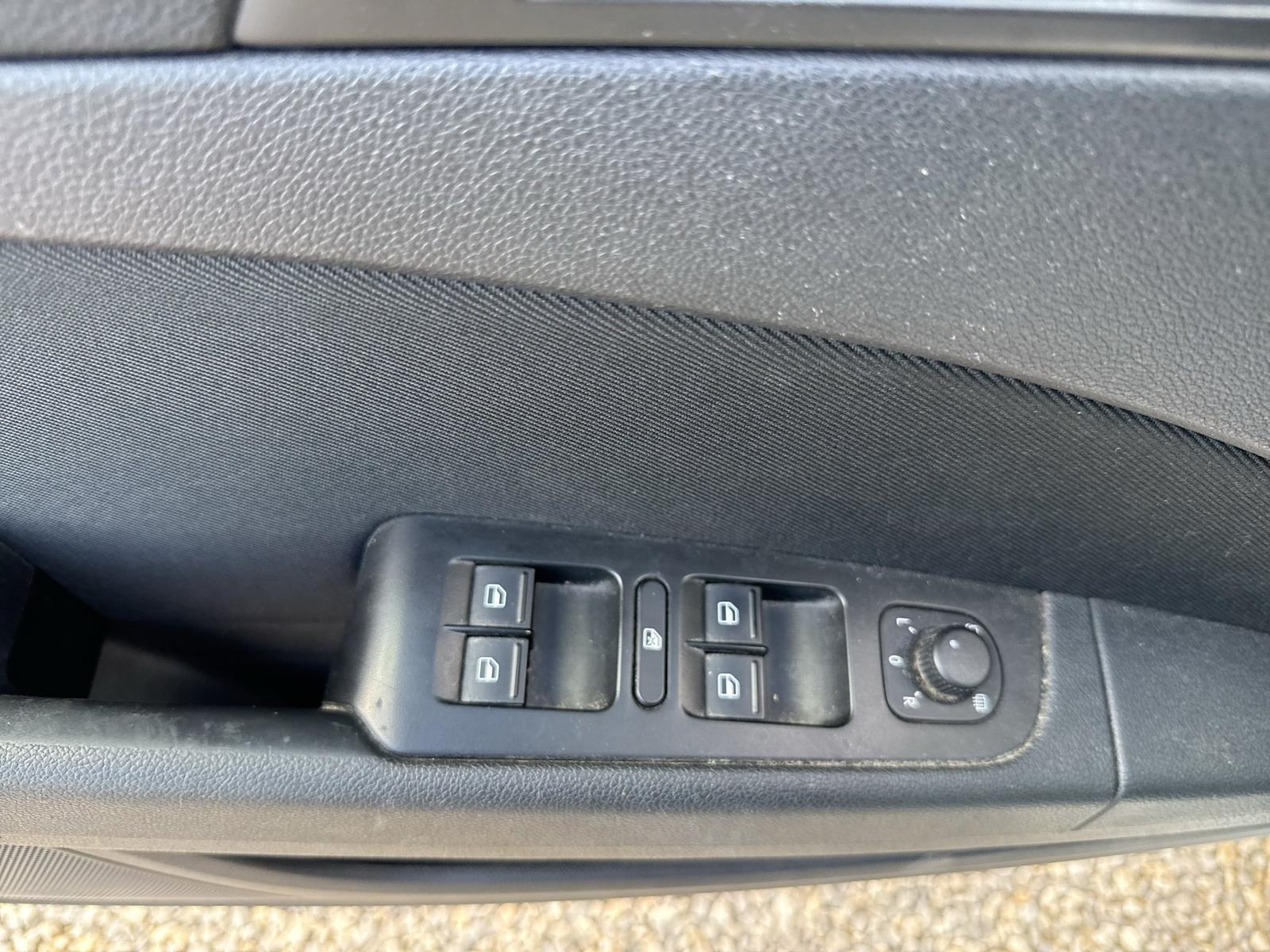 Skoda Superb 2014 — photo 14