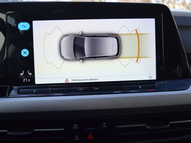 Golf VIII 1.5 TSI Life LED/NAVI+VZE/16-ZOLL/PDC/