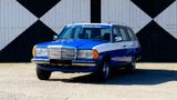 Mercedes-Benz 240 TD W123 Original Mercedes Service Auto - Mercedes-Benz aus 1982