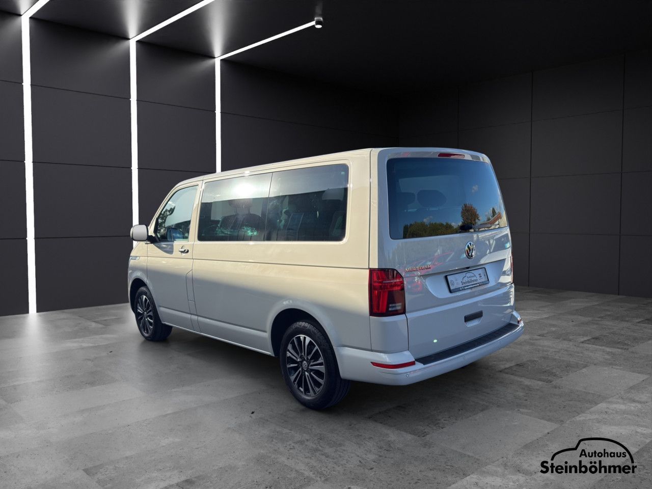 Volkswagen T6.1 Multivan 2.0 TDI DSG Navi ACC Kamera AHK foto 4