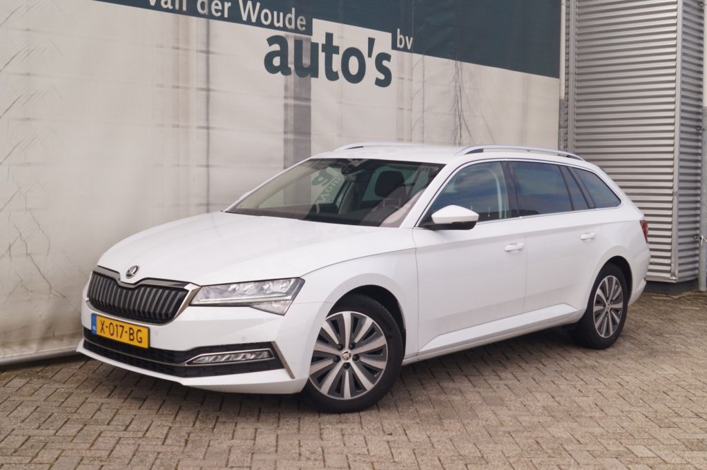 Skoda Superb kombi 1.4 TSI iV PHEV Business Edition -N imagem 3