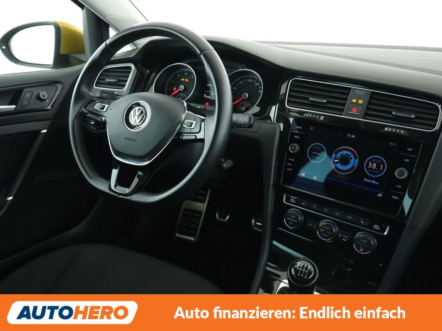 Volkswagen Golf VII 1.4 TSI Sound*NAVI*ACC*PDC*SHZ*KLIMA*
