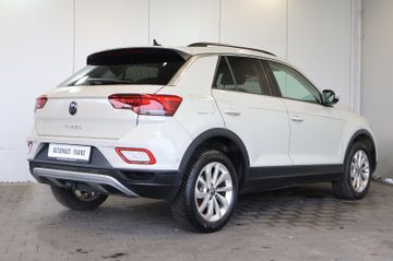 Volkswagen T-Roc 1.5 TSI Life AID+NAVI+PDC+LANE+17"+AHK