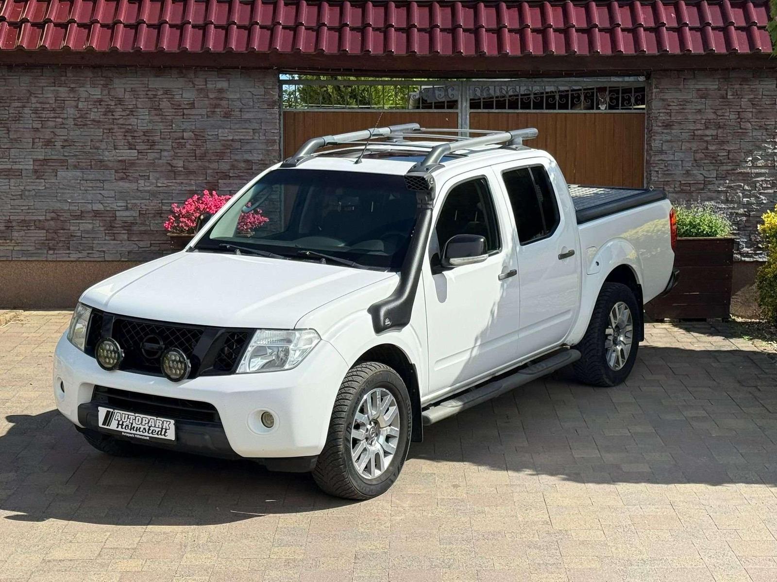 Nissan Navara Double Cab PLATINUM EVO 4X4 LB