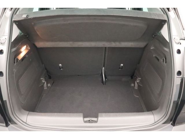 Fahrzeugabbildung Opel Crossland 1.2 Elegance AUT PANO LED NAVI