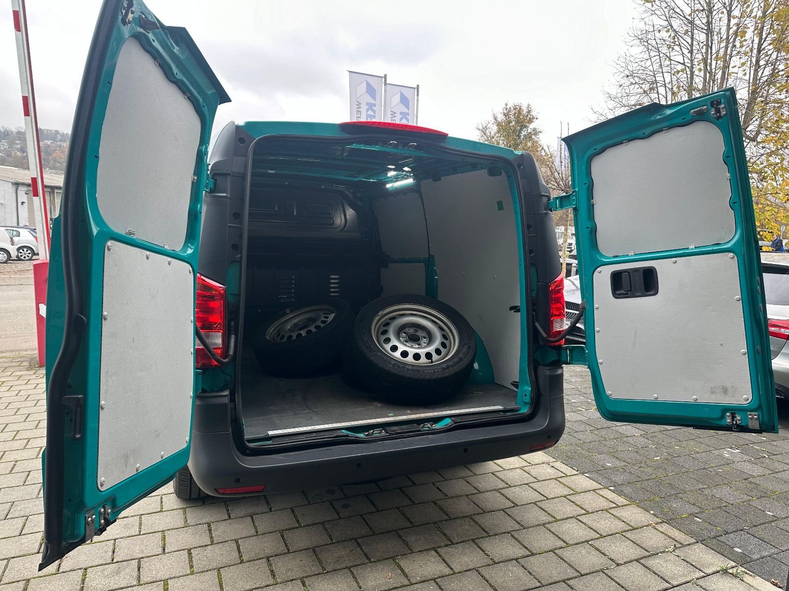 Fahrzeugabbildung Mercedes-Benz VITO 114 4Matic Lang*KLIMA*NAVI*KAMERA*SH*