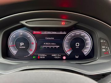 Audi Q8 - 11