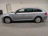 Skoda Superb Combi Bi-Xenon/Navi/SHZ/PDC/elHeck/Canton - Skoda Superb Gebrauchtwagen in Magdeburg