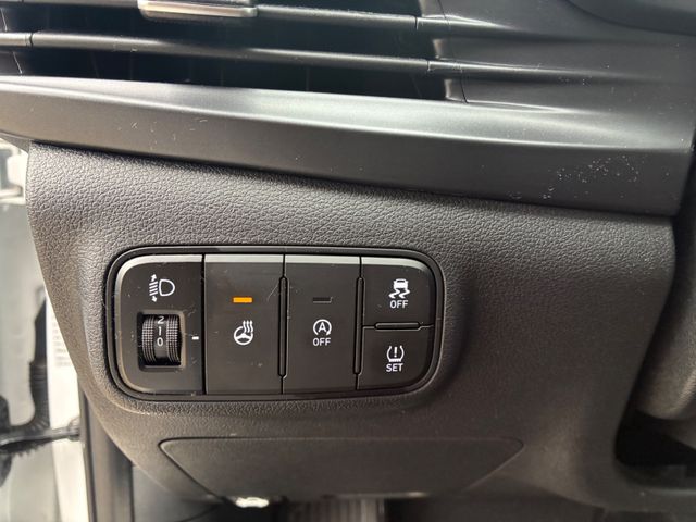 Fahrzeugabbildung Hyundai i20 Trend Mild-Hybrid >17.000KM/AUT/KAM/NAV<