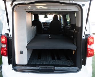 Fahrzeugabbildung Opel ZAFIRA LIFE CROSSCAMP M|AHK|KÜCHE|FLEX|4XBETT